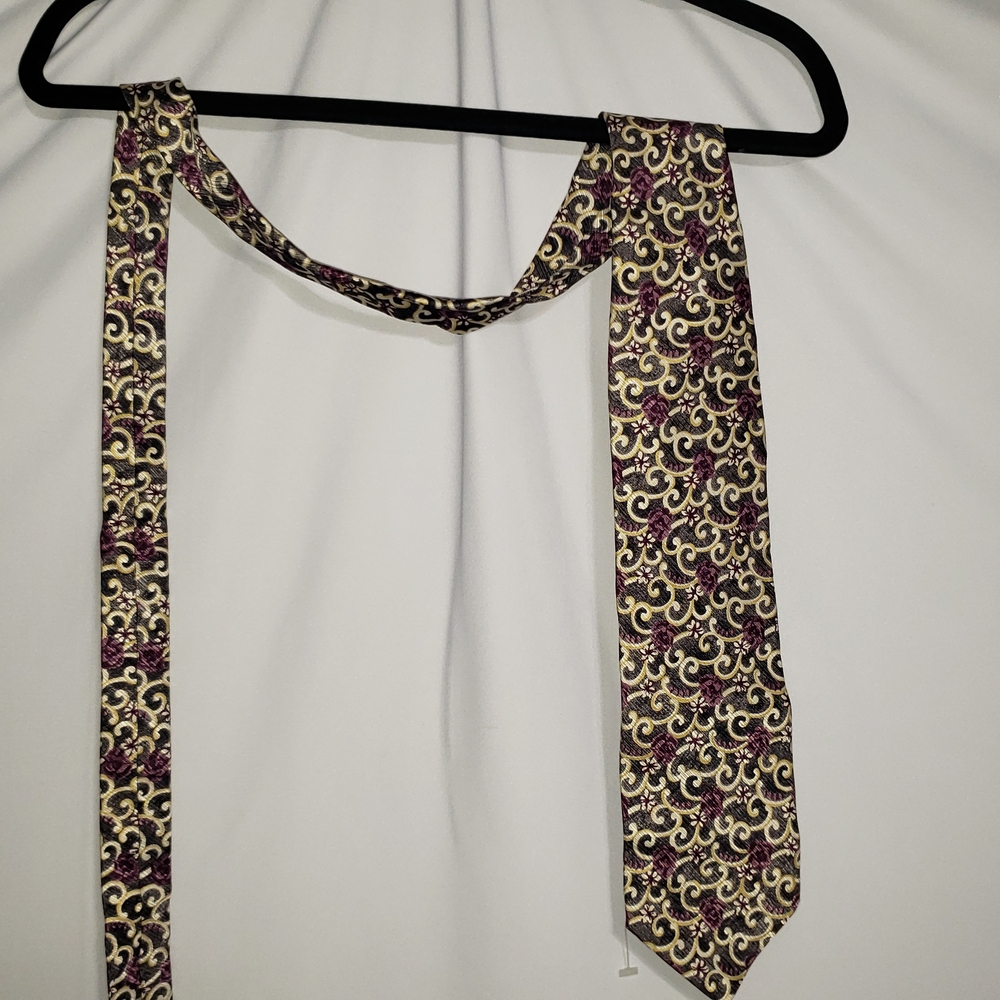 Bugatchi Purple and Gold Geometric Tie